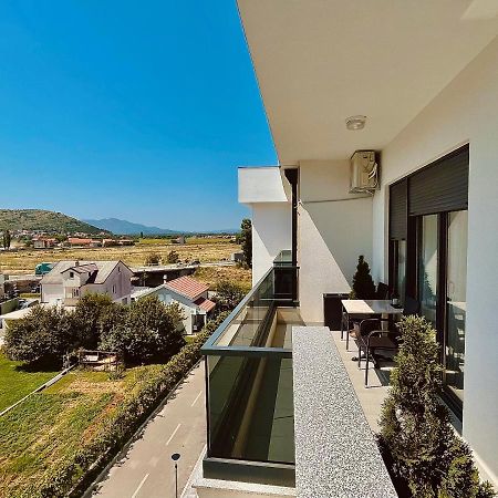 Vista Appartement Trebinje Buitenkant foto