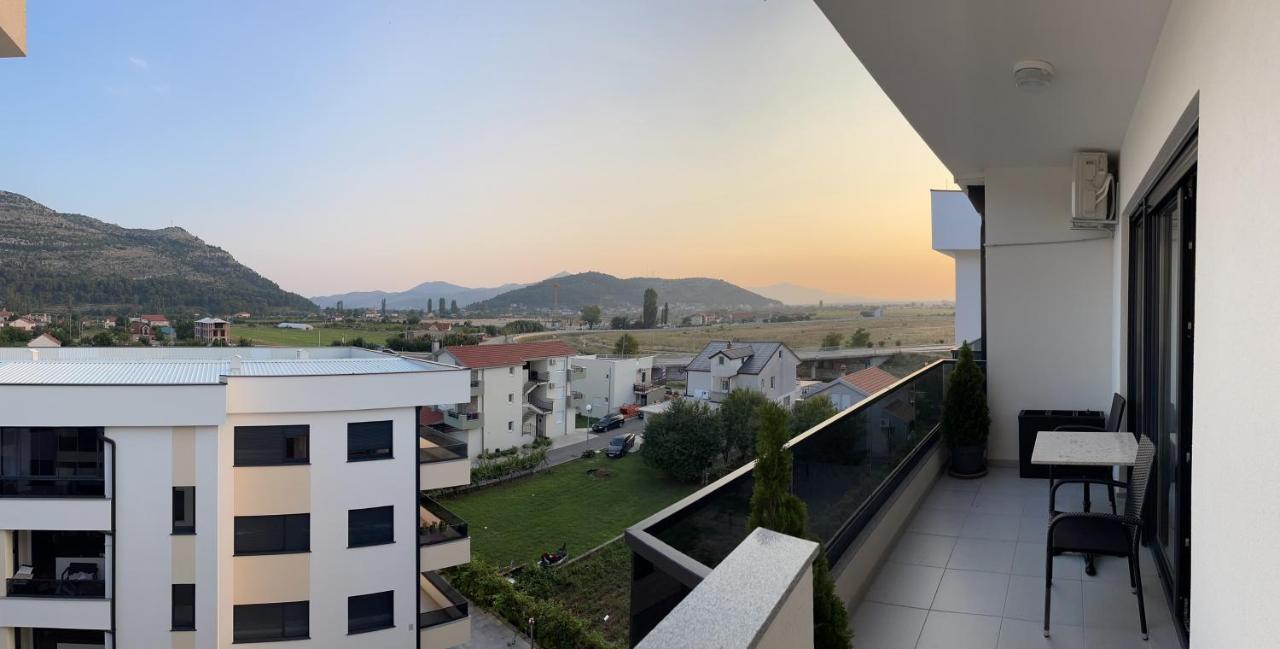 Vista Appartement Trebinje Buitenkant foto