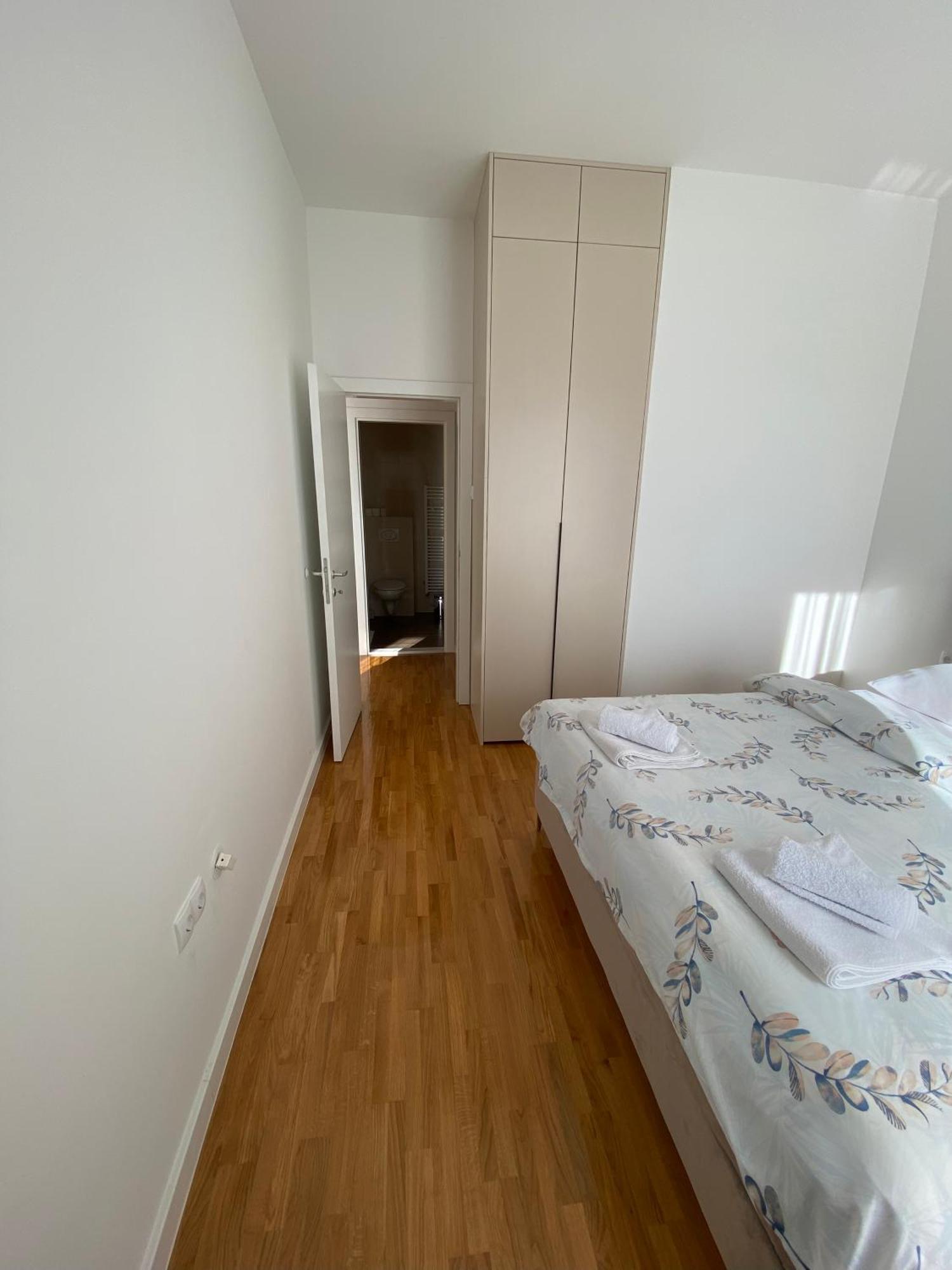 Vista Appartement Trebinje Buitenkant foto